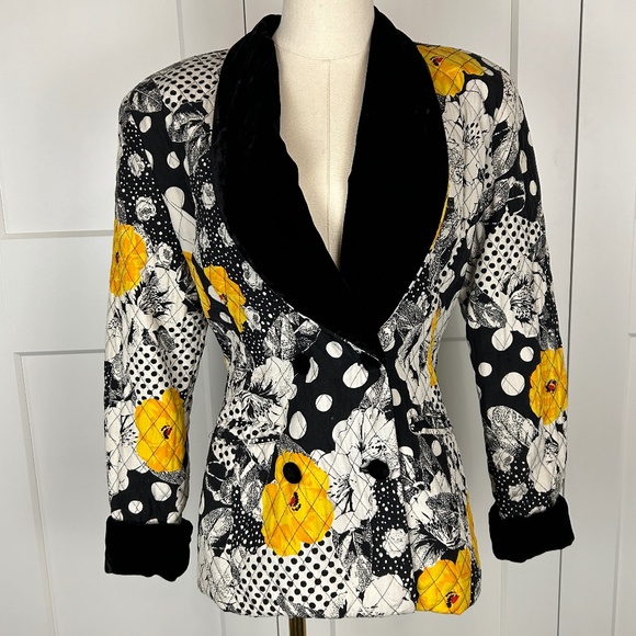 One of a Kind Silk Blazer - Picture 2 of 11